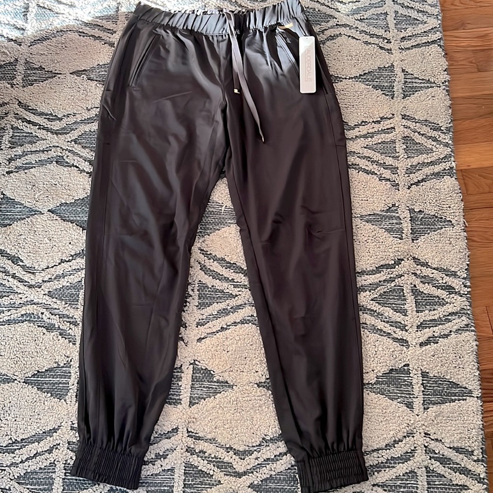 Lauderdale jogger scrubs, size small, charcoal gray with gold accents
